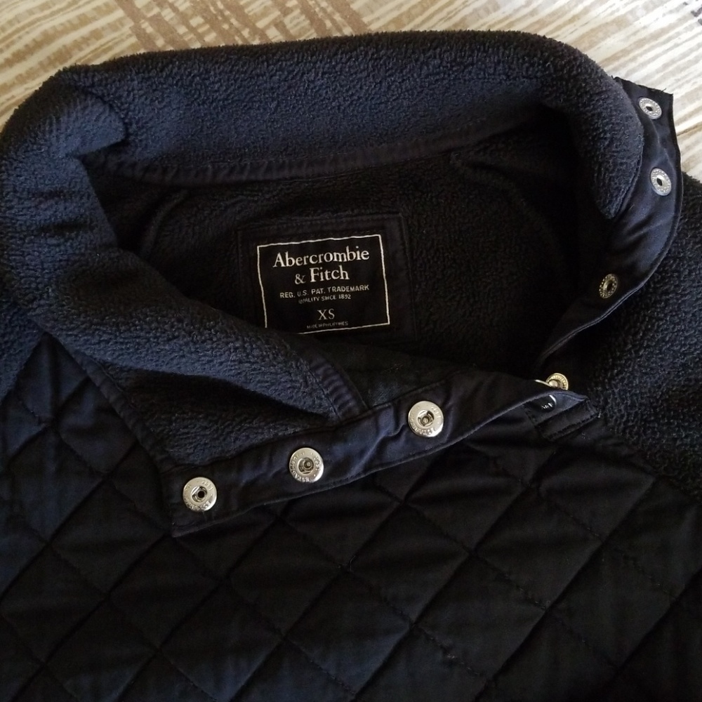 **SOLD** Abercrombie & Fitch XS Sweatshirt